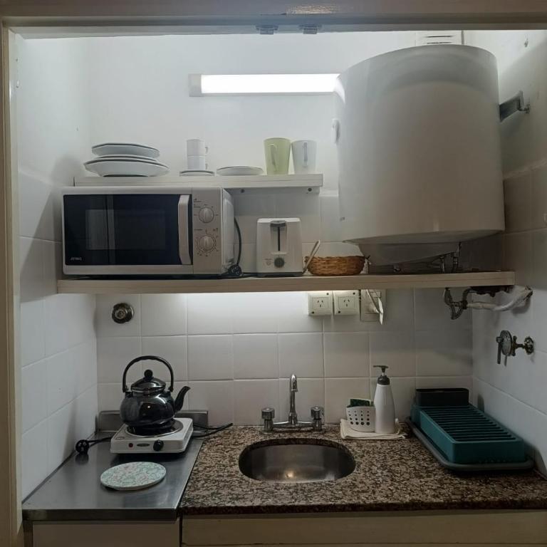 Monoambiente en pleno centro de Adrogué - Apartamento de 1 dormitorio - 22