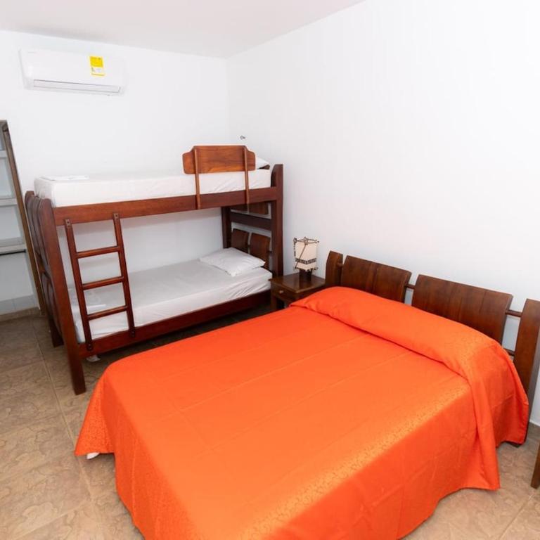 Country cabin, Coveñas - Five-Bedroom House - 15