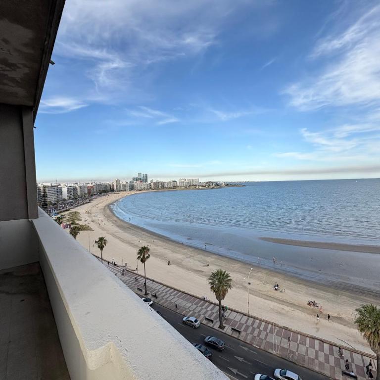 Beautiful apartment with view to la Rambla - Two-Bedroom Apartment - 4