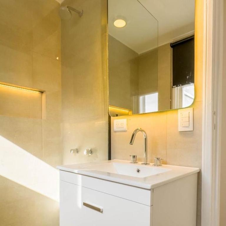 Luminoso - Two-Bedroom Apartment - 15