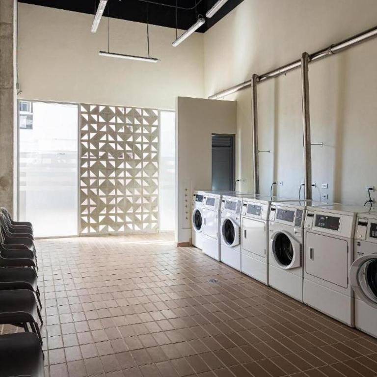 Luxury Stay- Pool, Gym Jacuzzi and Sea at your feet - Apartamento de 1 dormitorio - 15