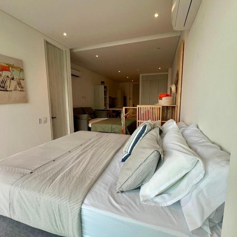 Luxury Stay- Pool, Gym Jacuzzi and Sea at your feet - Apartamento de 1 dormitorio - 17