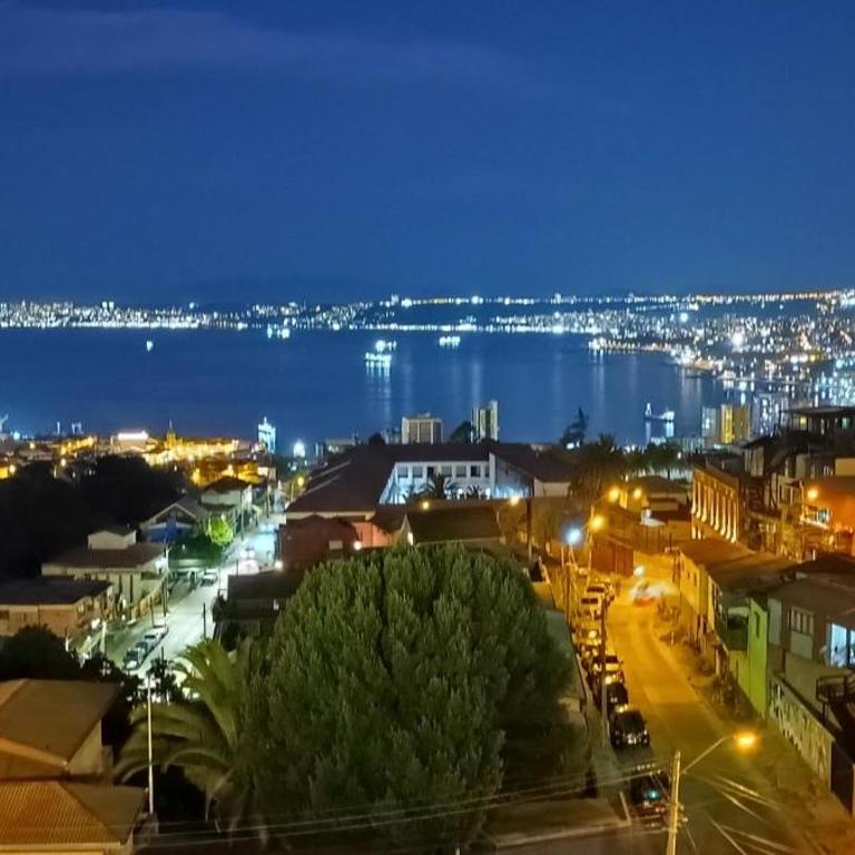 Apartment with spectacular views - One-Bedroom Apartment with Sea View - 1