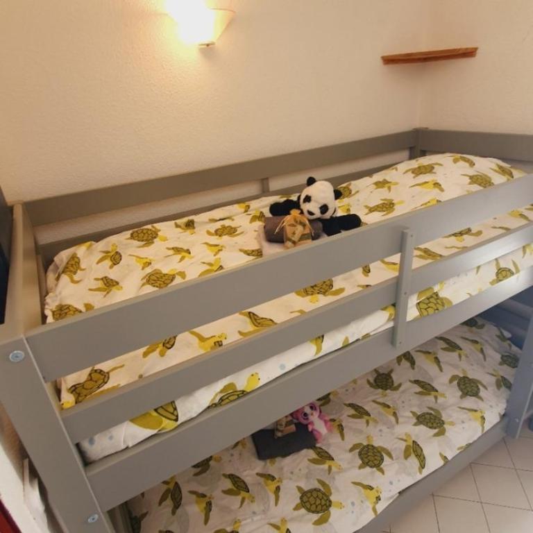 Sérénité à deux pas des plages Parking privé CLIM WIFI - ROSSIconciergerie - Linge inclus - Family Studio - 10