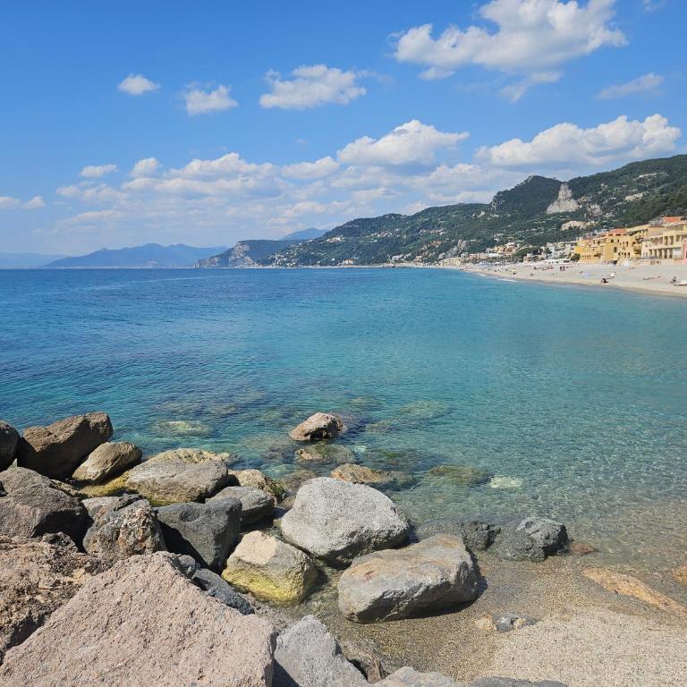 Agata Finale Ligure - Appartamento con 1 Camera da Letto e con Giardino - 19