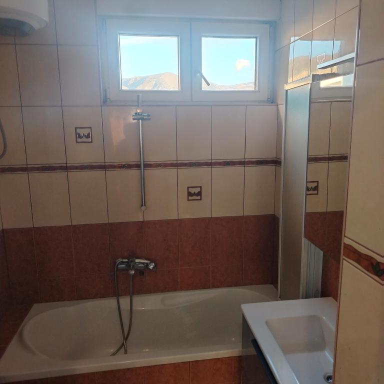 Heart of Mostar - One-Bedroom Apartment - 3
