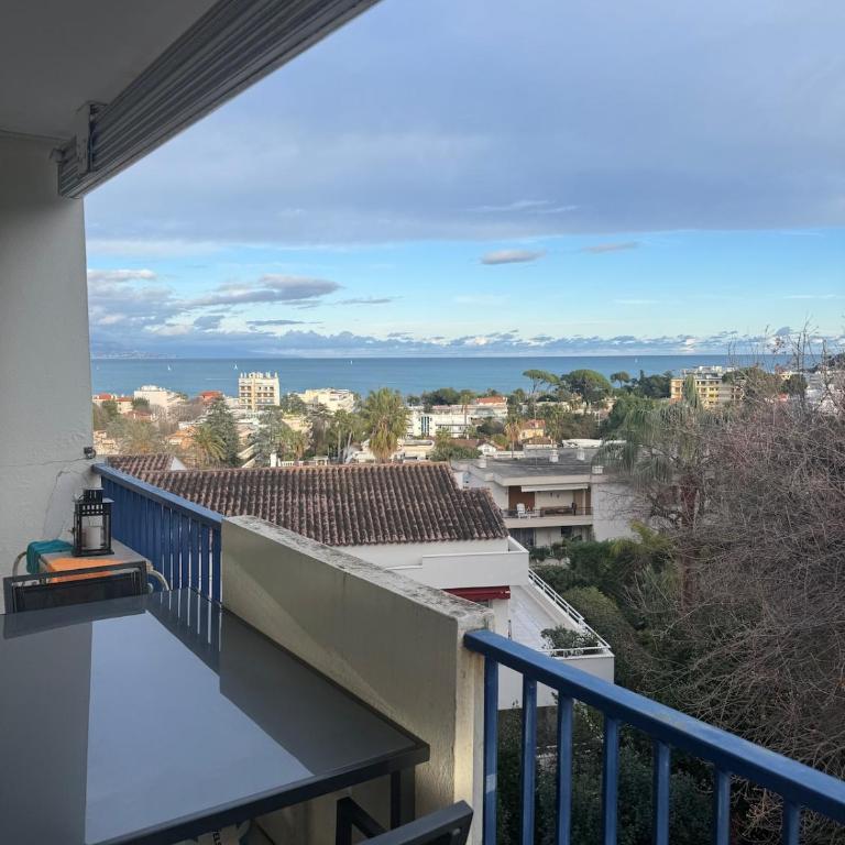 Quiet apartment with balcony and sea view - Appartement 1 Chambre - 2