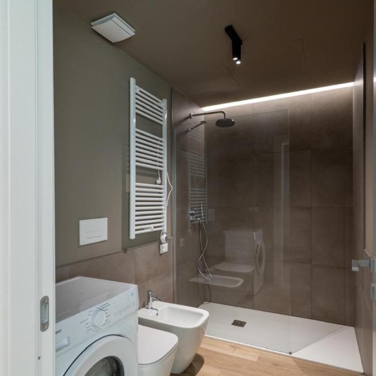 VillaPignone - Appartamento con 2 Camere da Letto, Terrazza e Vista Mare - 1