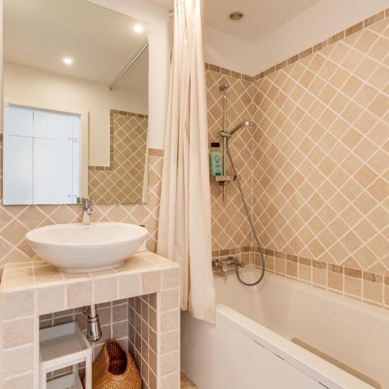 Charming 2BR Apartment l Sunsetgolf - Apartamento de 2 dormitorios con vistas - 9