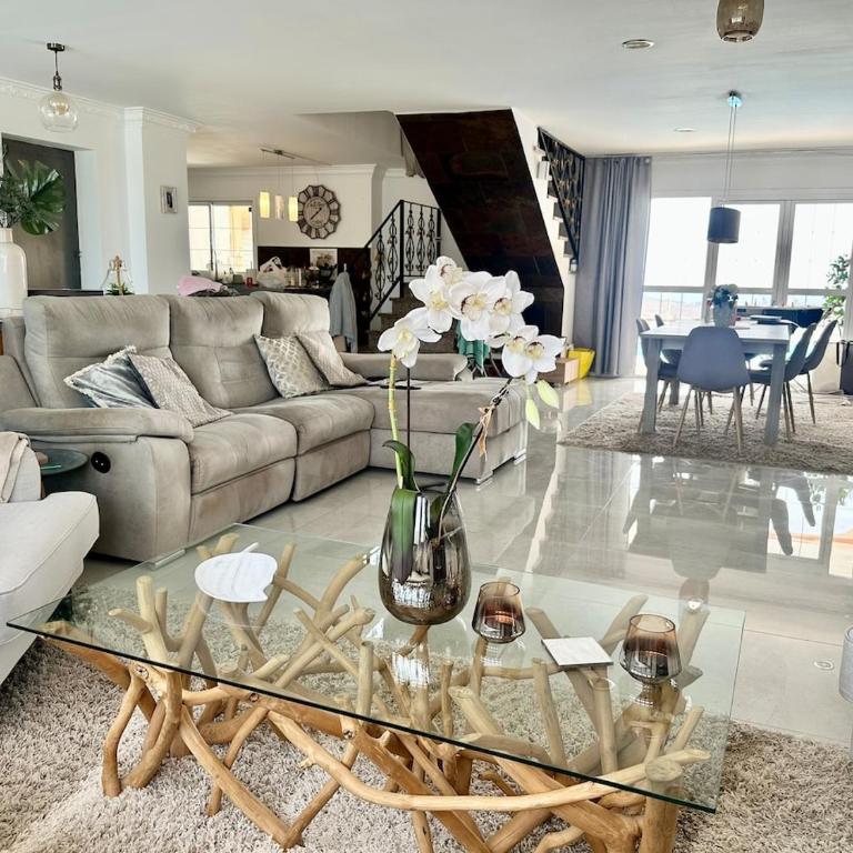 Luxurious Villa, 5 bedrooms, Arguineguin,Mogan - Villa - 3