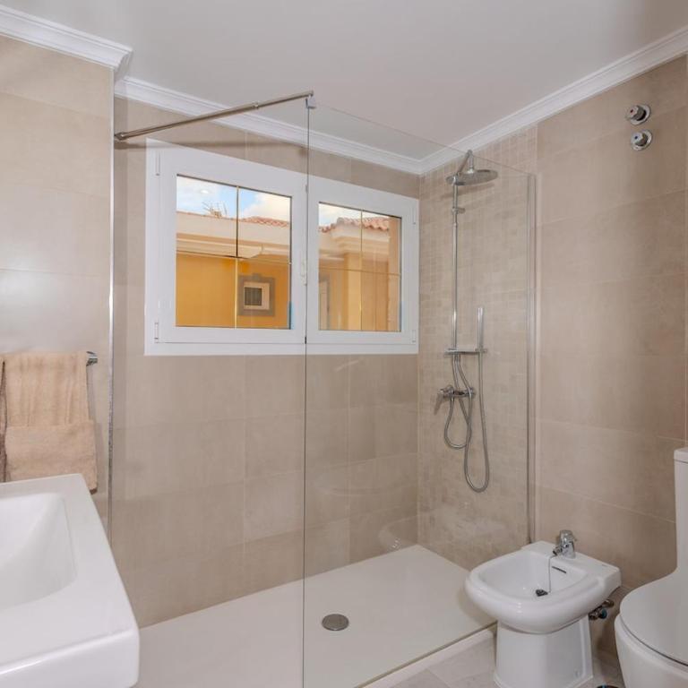 Luxurious Villa, 5 bedrooms, Arguineguin,Mogan - Villa - 10