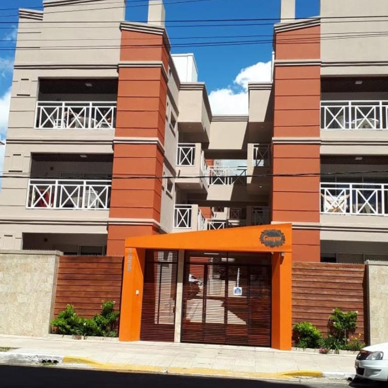 Guapa - One-Bedroom Apartment - 2