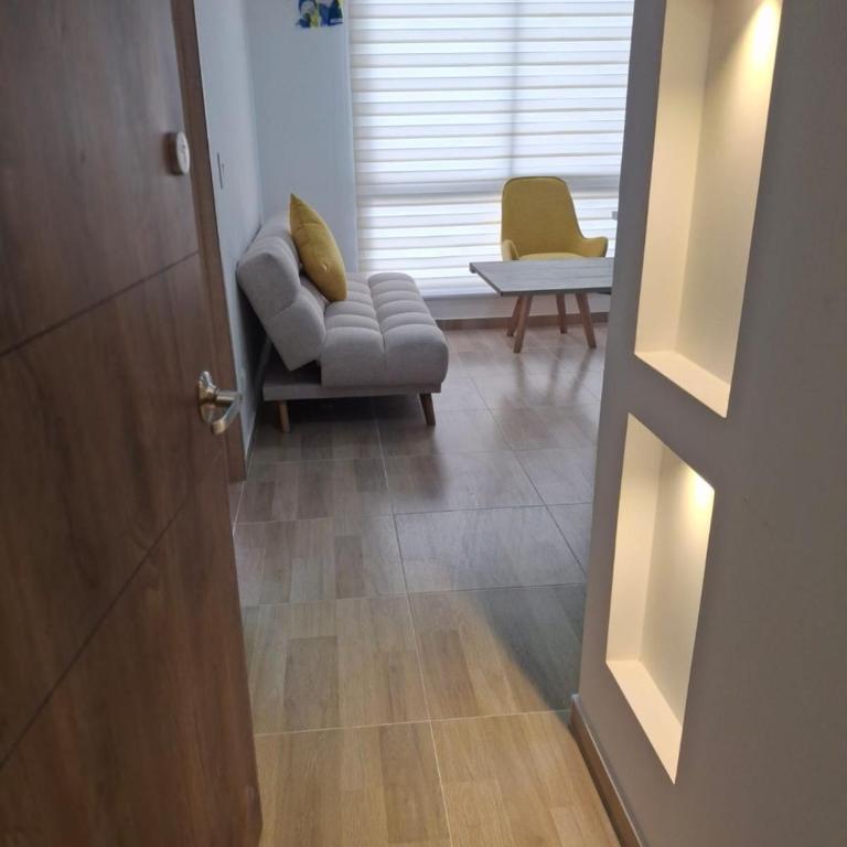 Apartaestudio central en Salitre - One-Bedroom Apartment - 3