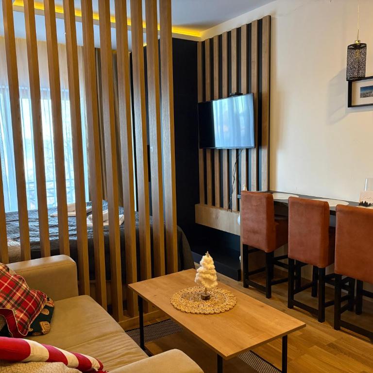 7th Heaven Kopanik - One-Bedroom Apartment - 11