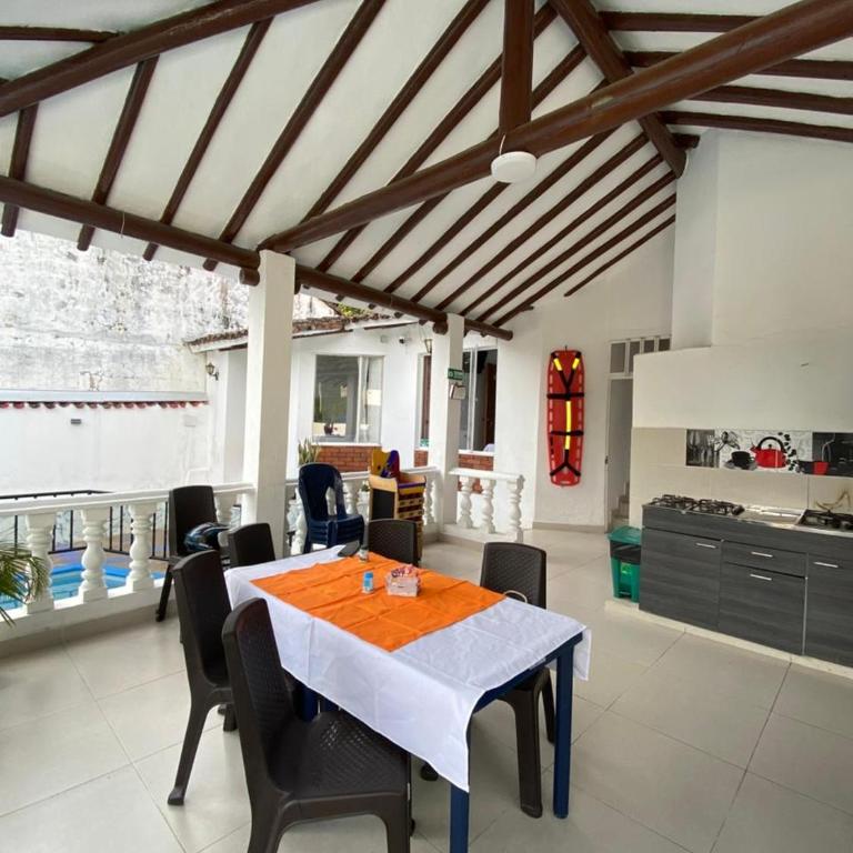 casaquintavilleta2 - Seven-Bedroom House - 3