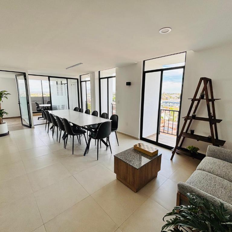Depa Familiar con cochera 6 min Centro Médico y Catedral - Apartamento de 2 dormitorios - 41