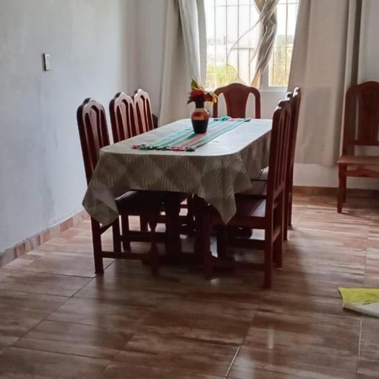 Burriquetas al mar - Three-Bedroom House - 5