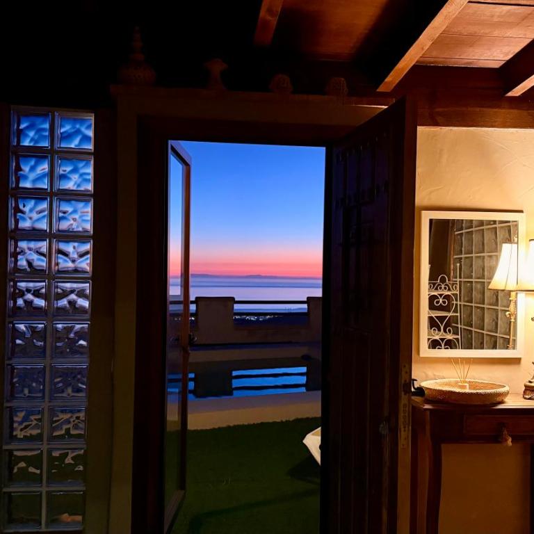 LA CASA ROJA Casa privada con piscina y vistas Zona Torrox - Chalet de 3 dormitorios - 34
