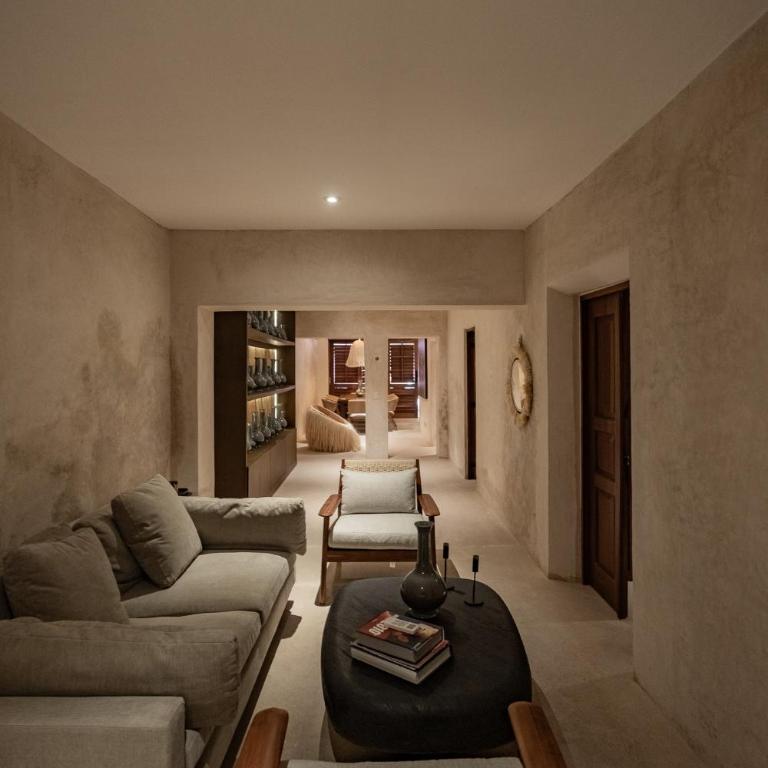 Casa María Alberca privada en el Centro Histórico - Three-Bedroom House - 42