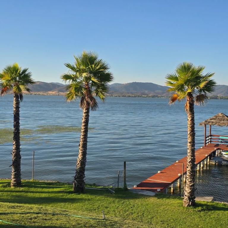 Casa Lago Rapel - Three-Bedroom House - 3