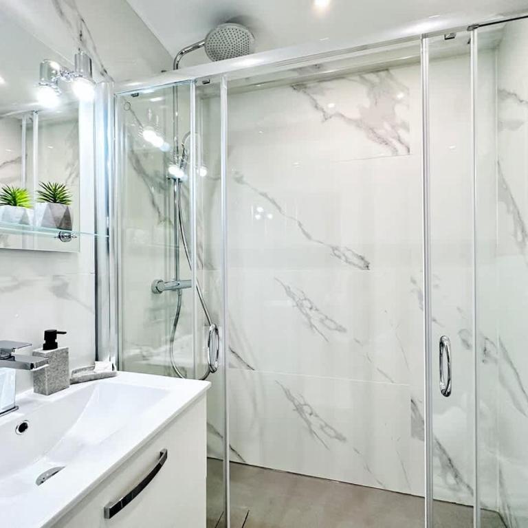 Le Royal Carnot - Studio - Cannes Centre Terrasse - Appartement 1 Chambre - 57