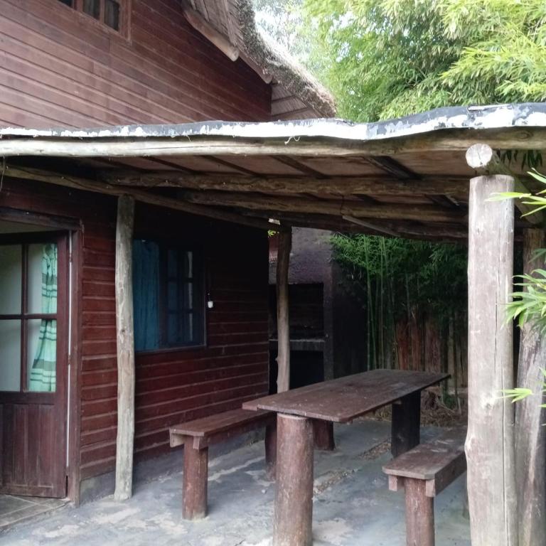 Quincho chico - Two-Bedroom House - 3