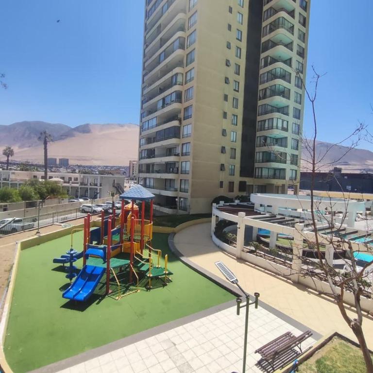 Alojamiento frente a cavancha para 6 personas - Three-Bedroom Apartment - 13