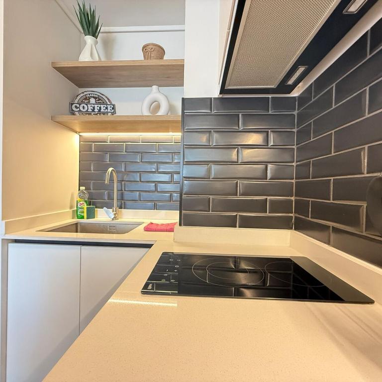 Depto cercano a Barrio Italia y Estadio Nacional - One-Bedroom Apartment - 49