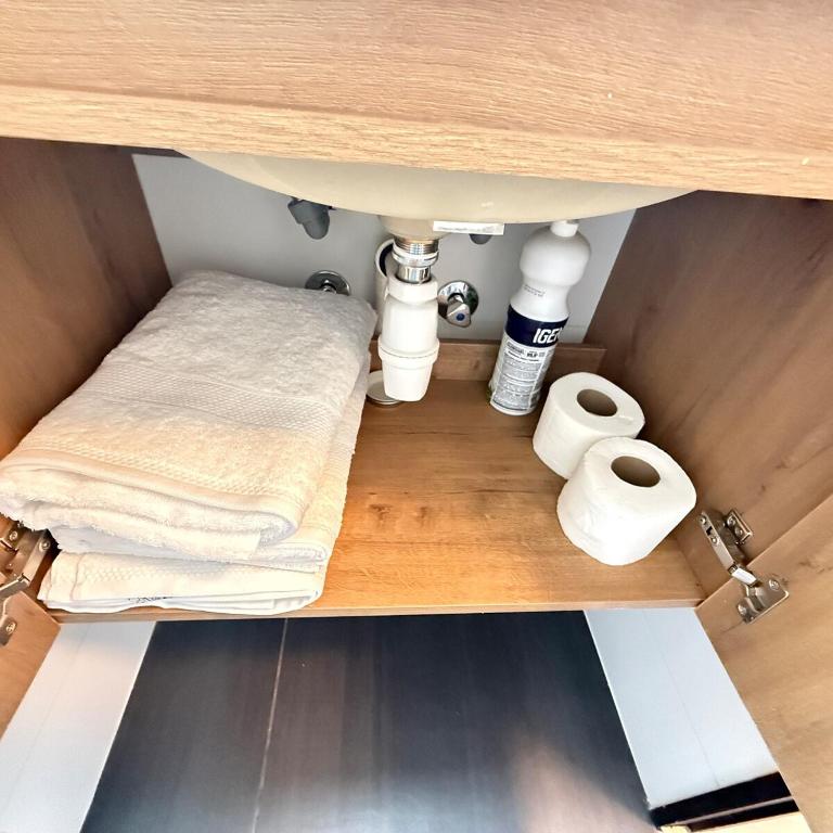 Depto cercano a Barrio Italia y Estadio Nacional - One-Bedroom Apartment - 52
