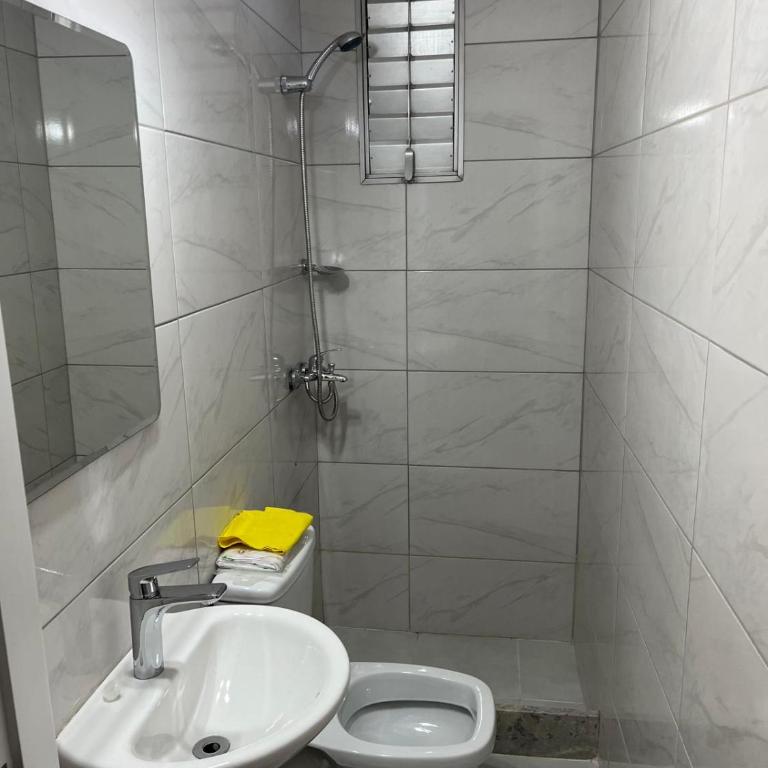 Edificio Apolo - Peninsula - Punta del Este - Apartamento de 2 dormitorios - 11