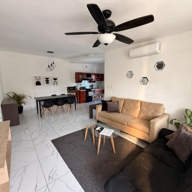 Great apartment 10 min to Fundidora Park Wifi Parking & Coffee - Two-Bedroom Apartment - 1