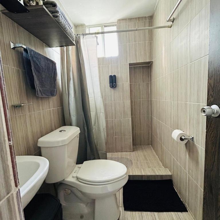 Great apartment 10 min to Fundidora Park Wifi Parking & Coffee - Two-Bedroom Apartment - 8