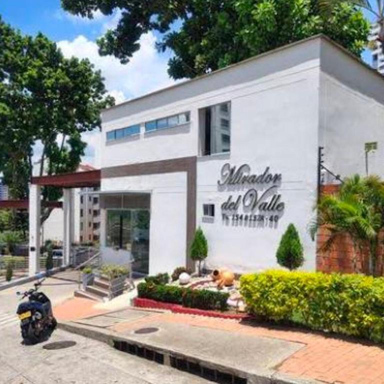 Beautiful apartment in Cañaveral, near FosUNAB - Apartamento de 3 dormitorios - 1