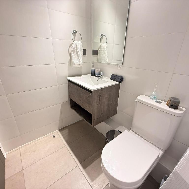 Departamento cercano Clínica Davila y Mall Plaza Vespucio - One-Bedroom Apartment - 7