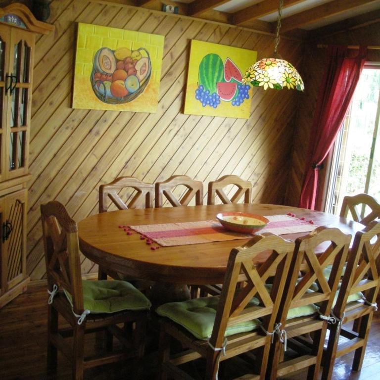 Cabaña en Licanray a orillas del Lago Calafquen - Three-Bedroom House - 12