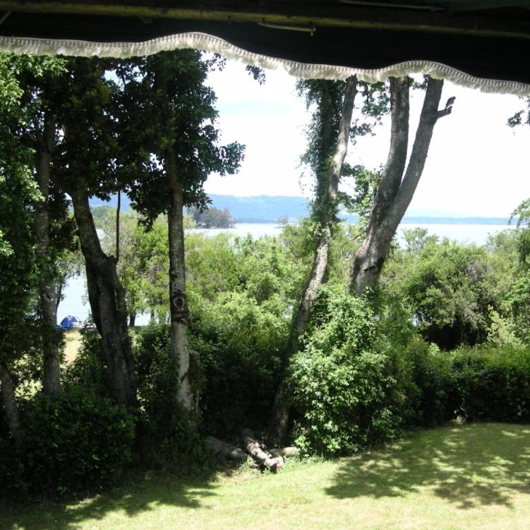 Cabaña en Licanray a orillas del Lago Calafquen - Three-Bedroom House - 6