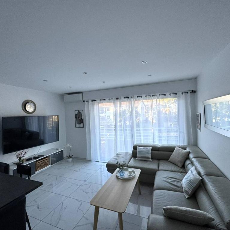 T2 climatisé, parking privé, proche plage - FR-1-100-366 - Apartamento - 1