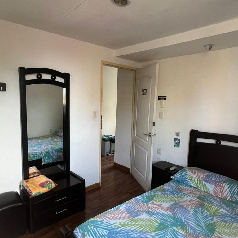 JARDIN DE TEQUENDAMA HOTEl - Standard Double Room - 11