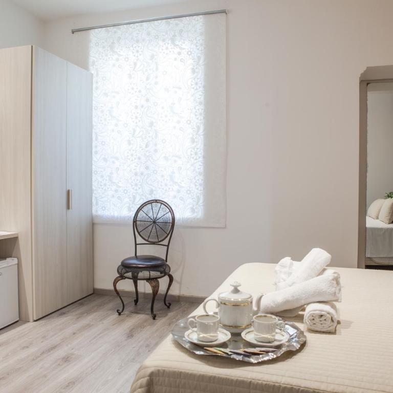 Venere Rooms - Camera Matrimoniale con Bagno Privato - 9
