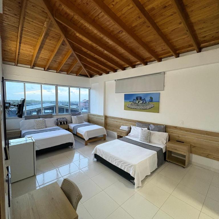 Hotel Blue Paradise inn - Habitación Triple Estándar - 4
