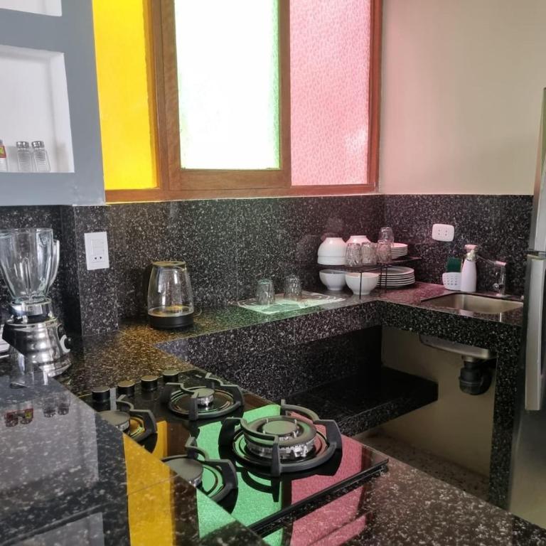 Departamento en Ica super céntrico en Urb San Miguel - Three-Bedroom Apartment - 4