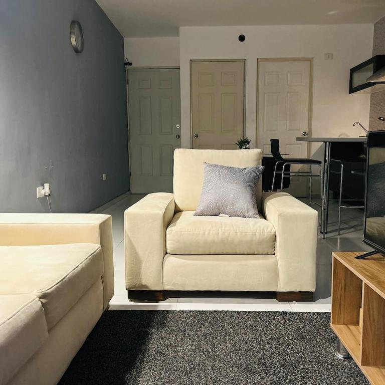 Loft en Cumbres Mty Wifi Parking Pool & HDtv - One-Bedroom Apartment - 4