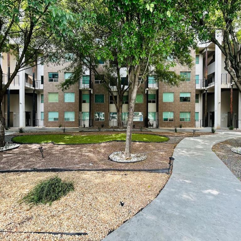 Loft en Cumbres Mty Wifi Parking Pool & HDtv - One-Bedroom Apartment - 25