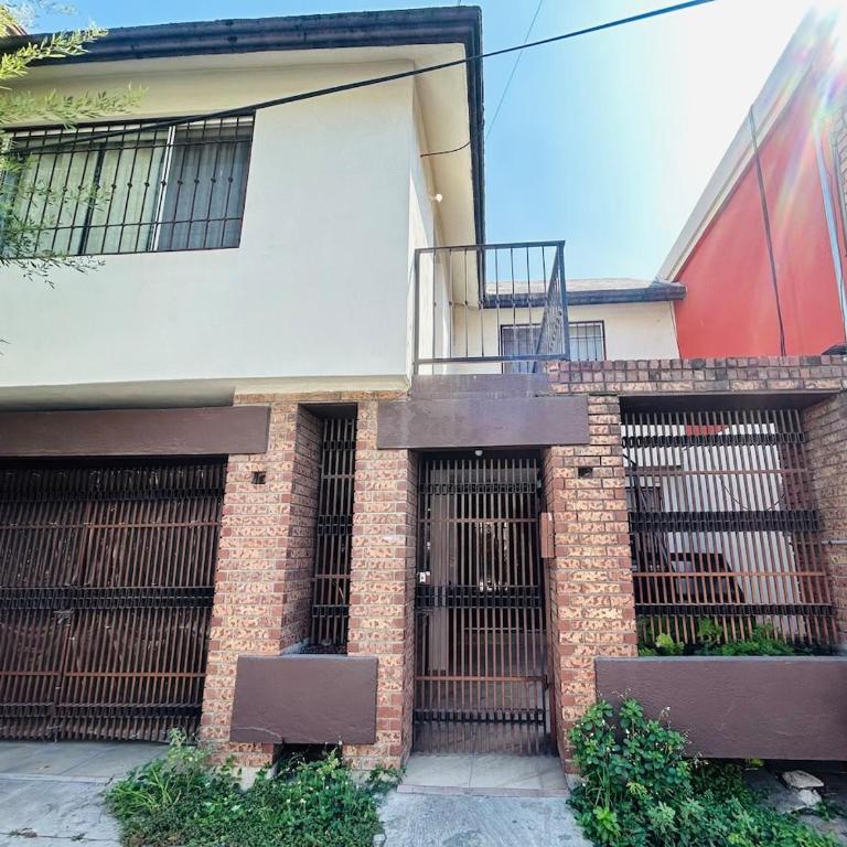 New studio 10 min BBVA Stadium Wifi & Coffee - One-Bedroom Apartment - 4