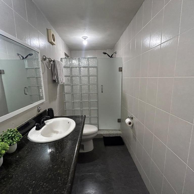 New studio 10 min BBVA Stadium Wifi & Coffee - One-Bedroom Apartment - 14