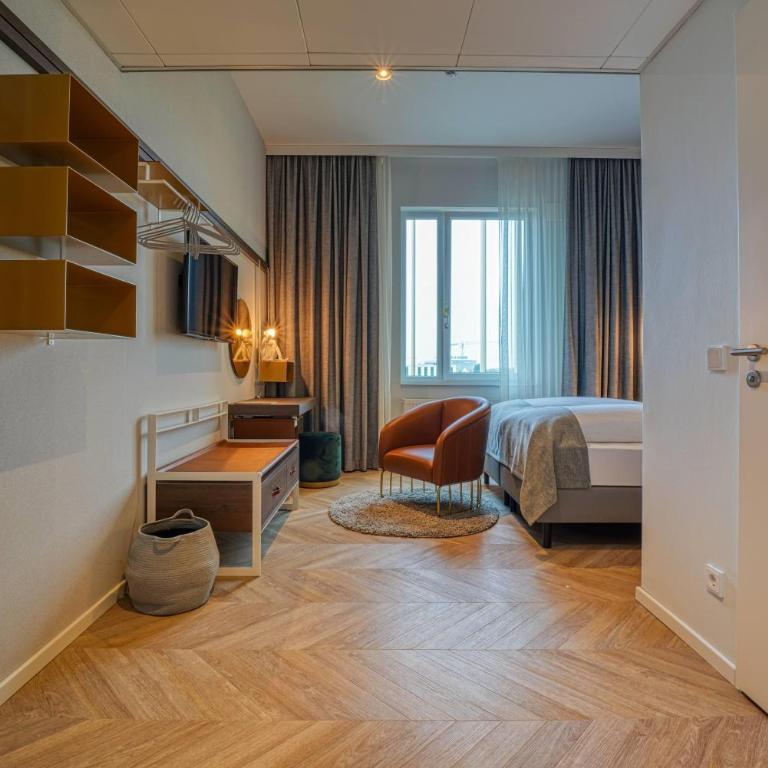 EMPA NinetyNine Augsburg - Habitación Doble Estándar - 1