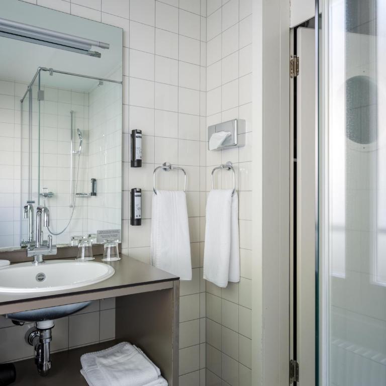 Boutique Hotel KARL - Dreibettzimmer - 5