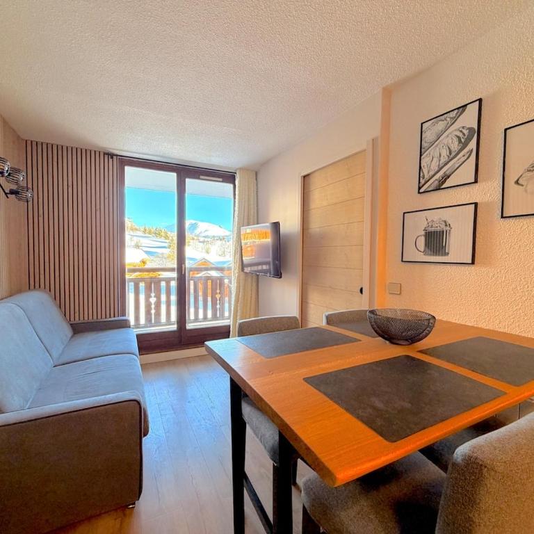 Logement rénové & calme - Jolie vue - Appartement 1 Chambre - 2