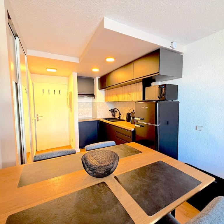 Logement rénové & calme - Jolie vue - Appartement 1 Chambre - 6