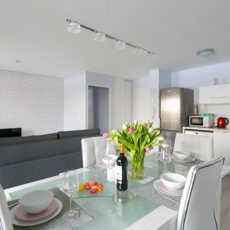 Dream destination - Appartement - Rez-de-Chaussée - 44